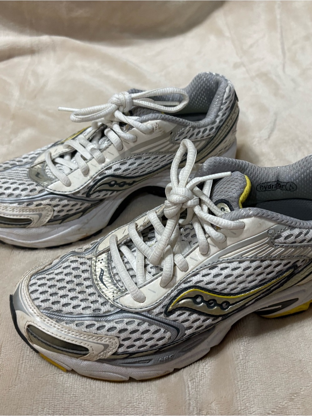 Saucony Women's White Gray and Yellow Athletic Running Shoes